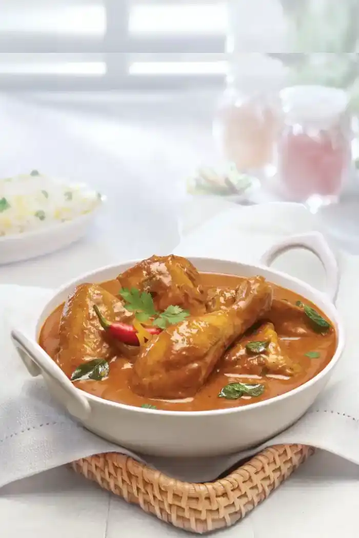 Venky's Spices Chicken Curry front pack image
