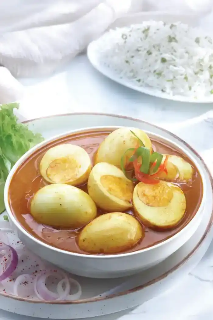 Venky's Spices Egg Curry front pack image